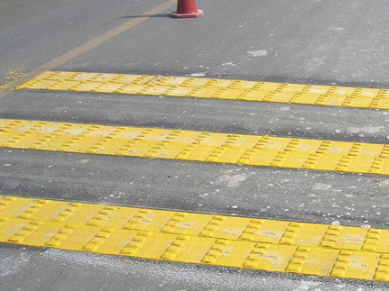 減速震蕩標(biāo)線